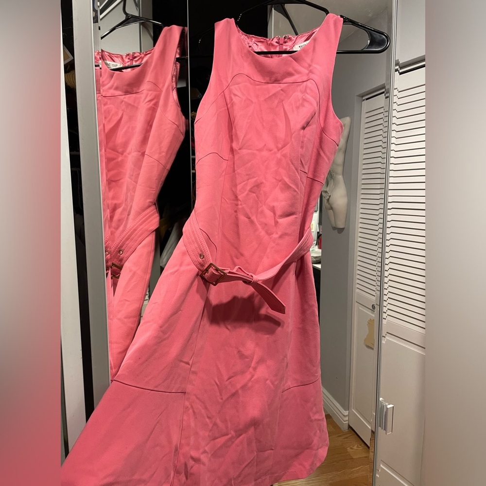 Pink White House black market size 2 dress.